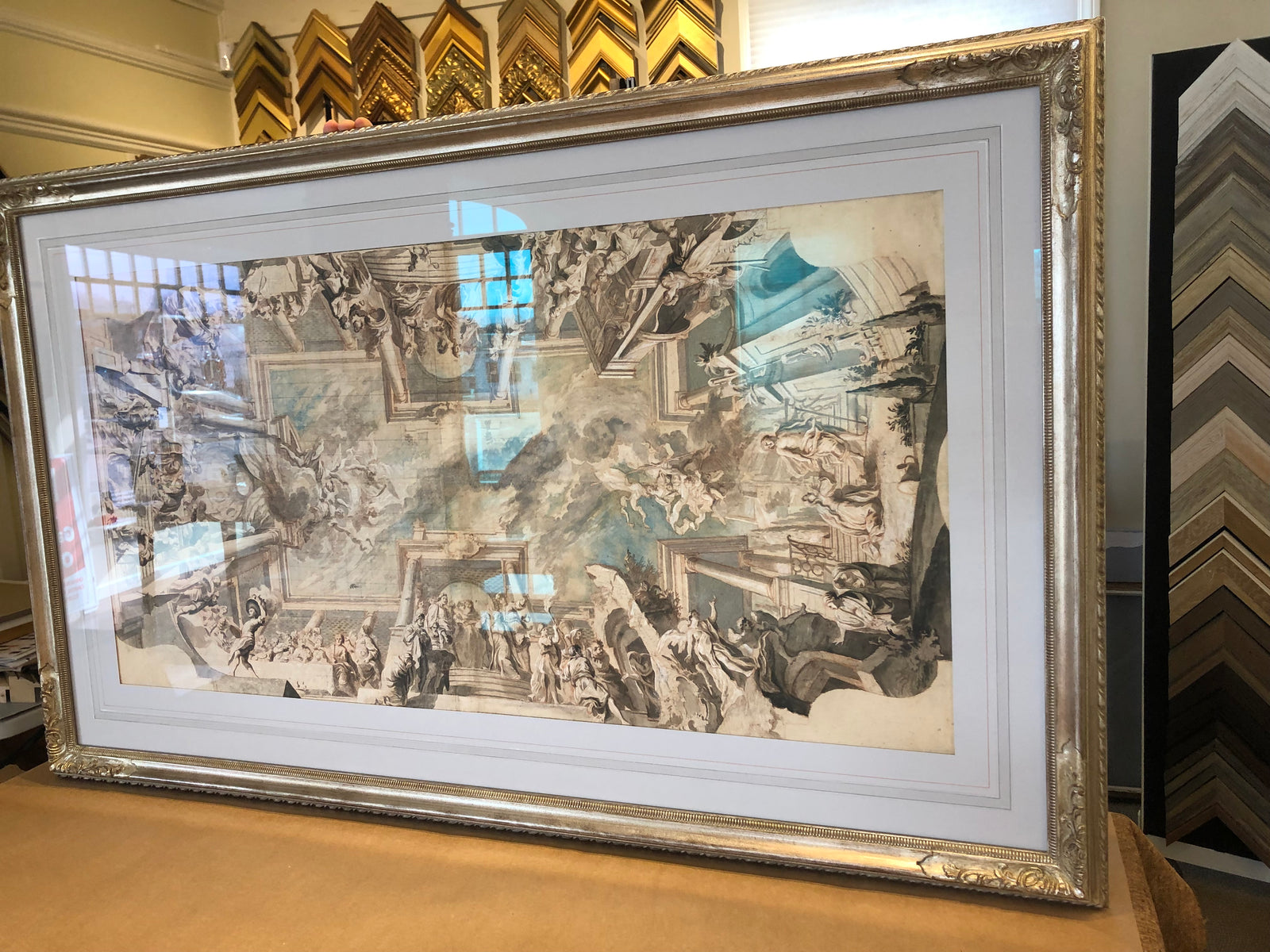 Closed corner frame for early print 